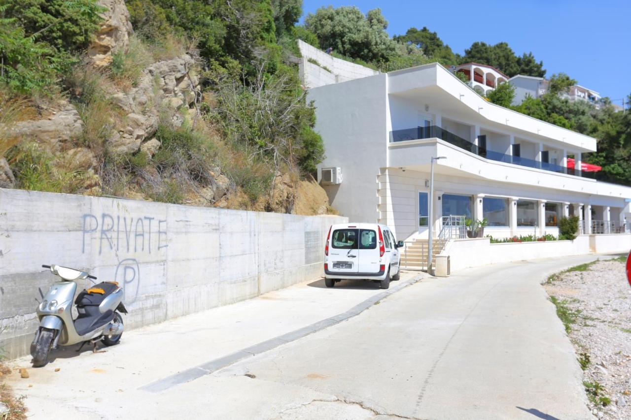 Family Friendly Apartments With A Swimming Pool Zivogosce - Porat, Makarska - 18150 Eksteriør billede